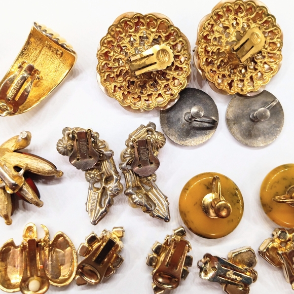 Vintage Earring Lot 15 prs Clip Screwback - Bogoff Sarah Cov Erwin Pearl Trifari - Picture 8 of 11